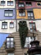 143 Wien 05 - Hundertwasserhaus.JPG