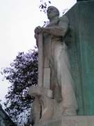 209 Wien 05 - Statur der Arbeit.JPG
