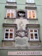 213 Wien 05 - Basilisk in Schoenlaterngasse.JPG