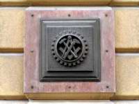 232 Wien 05 - Haus des Mechanikerhandwerks.JPG